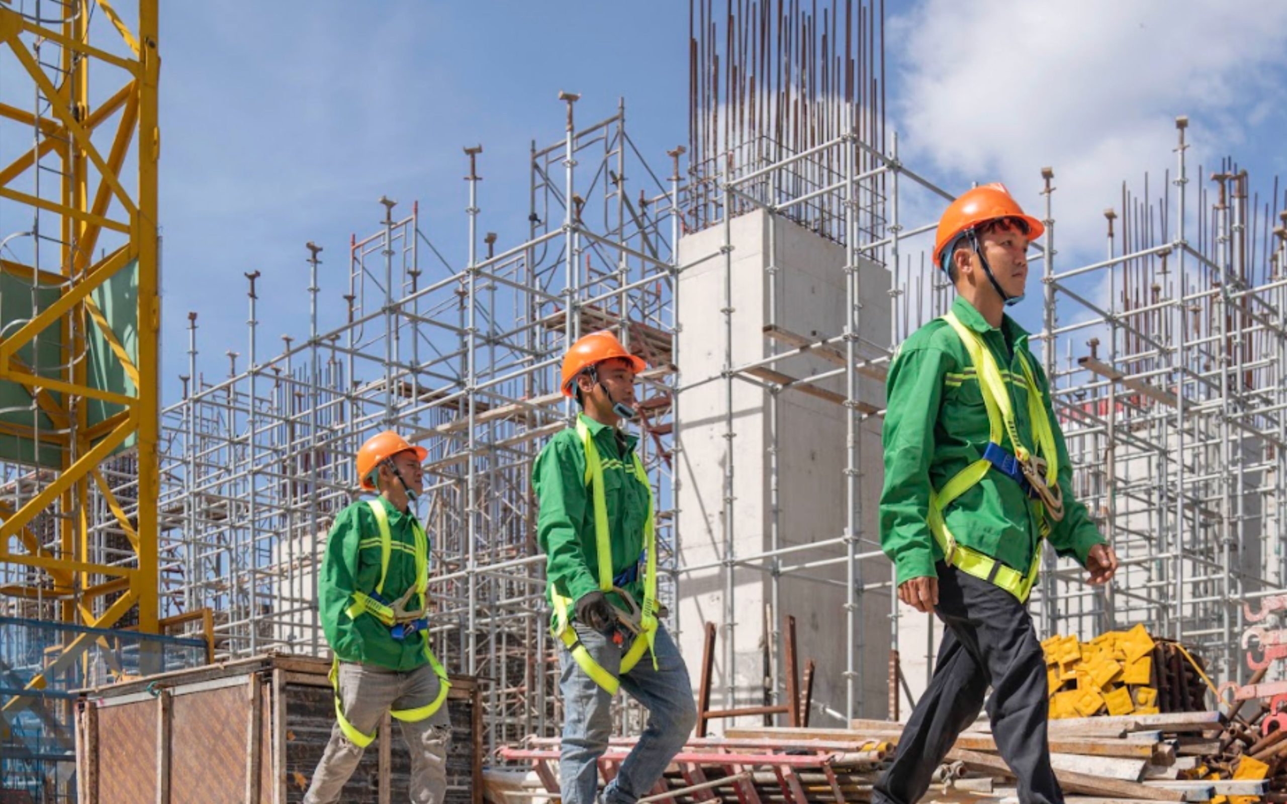 Sở hữu đội ngũ thi công chuyên nghiệp trong lĩnh vực bất động sản thương mại