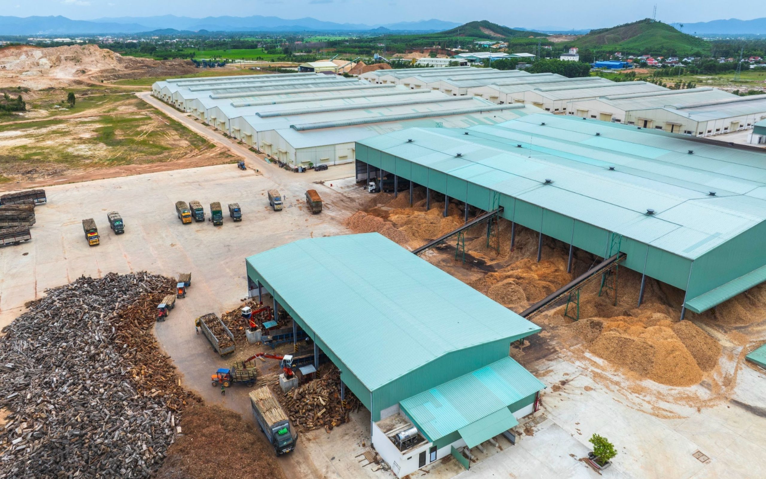 Nhà máy chế biến viên nén gỗ của tập đoàn Nhơn Tân